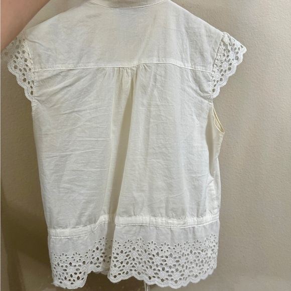 Rose Vine Vintage White Collar Tied Sleeveless Top - Picture 3 of 9